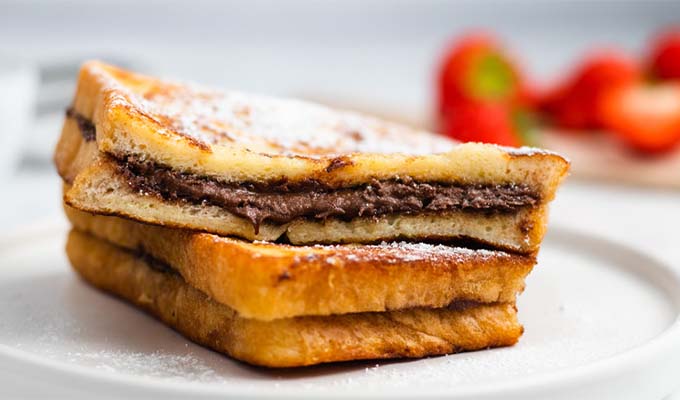 NUTELLA FRENCH TOAST