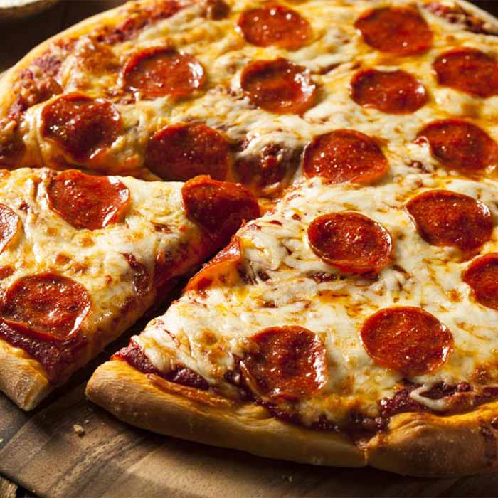 Pepperoni Pizza By Chicken Pizza