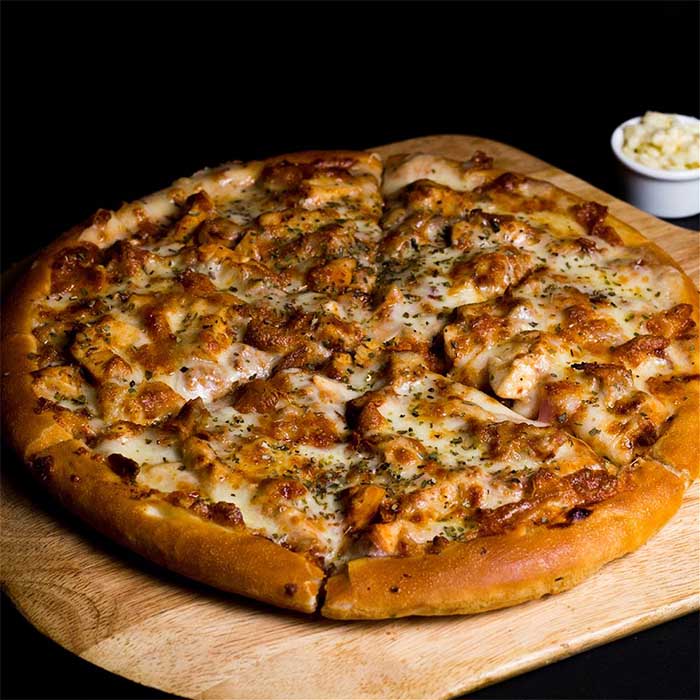 Chicken Tikka Pizza By Yummy Food