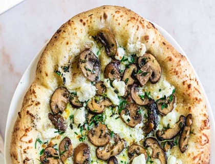 Mushroom pizza