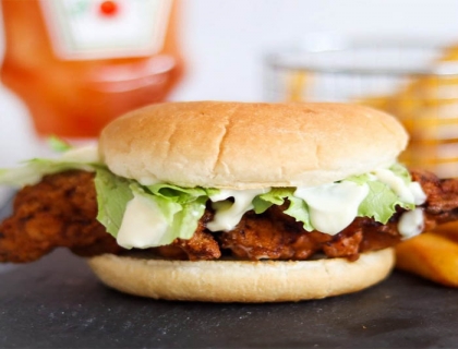 Chicken Fillet Burger By KDF