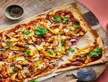 Chicken Fajita Pizza by Kandol Eatry