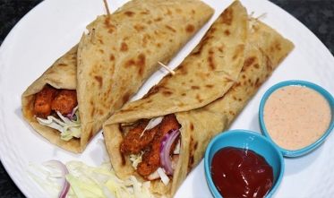 Achari Paratha Roll By Fri Chicks