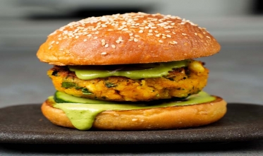 Base Tikka Burger by Chicken Base