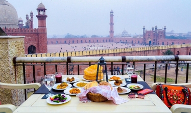 The Best Desi Breakfast Places in Lahore